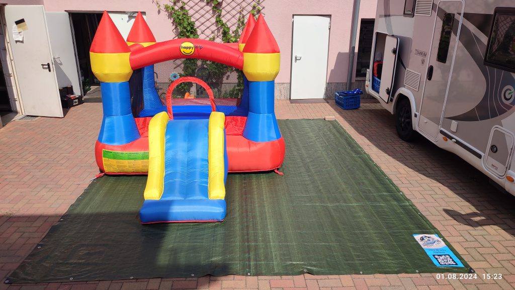 Hüpfburg HappyHop Schloß